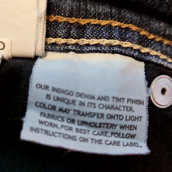 Gloria Vanderbilt 'Amanda' Denim Jeans - Picture 9 of 10